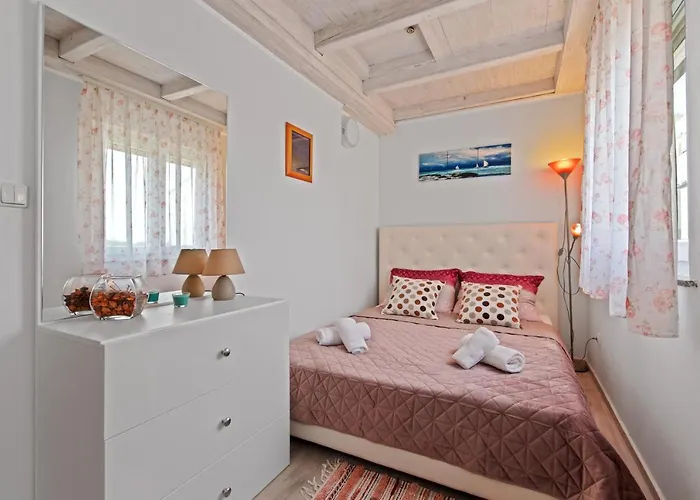 Kiara Novigrad Istria