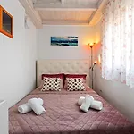 Kiara Apartment *